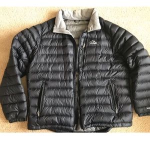 LL bean Ultralight 850 Goose Down Jacket